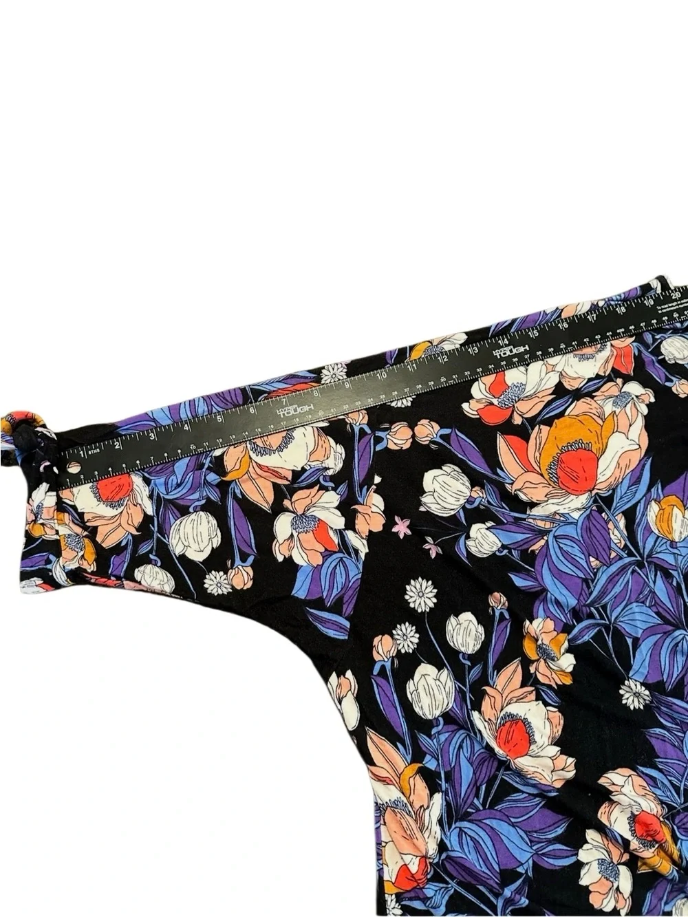 Free People Keepin On Boho Tee Floral Patterned Top Size LARGE OB749067